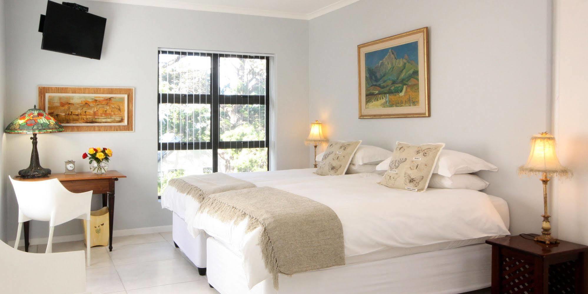 Hotel The Nantucket Hermanus Esterno foto